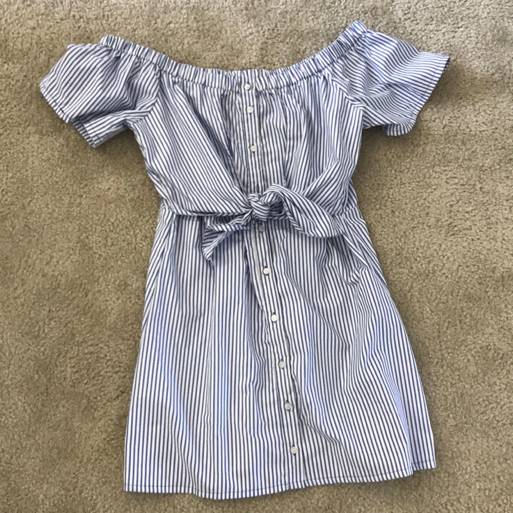 Stripe off the shoulder dress with pinhole back